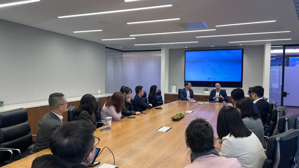 Nasdaq 團隊在交流中明確指出，未來的資本市場將會變得越來越「快」且「無遠弗屆」。